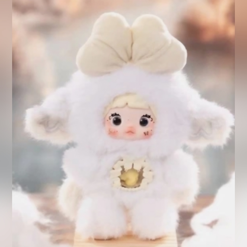 Nommi Fantasy World Series Plush: "Aurora"